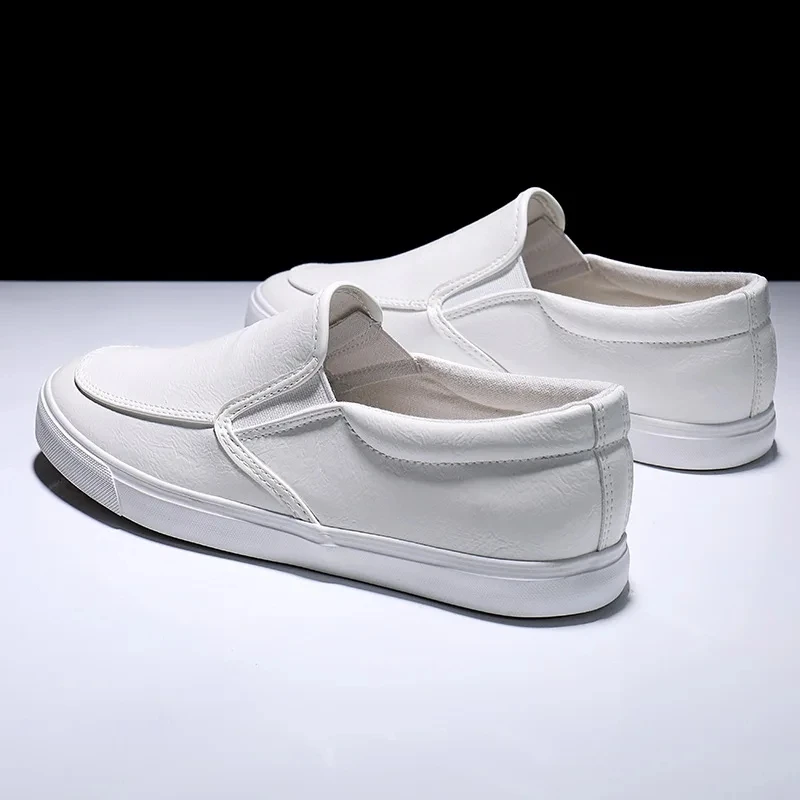 2024 Spring Summer White Black Shoes Men Slip-on Flat Casual Brand Male Footwear Cool Young Man Street Style