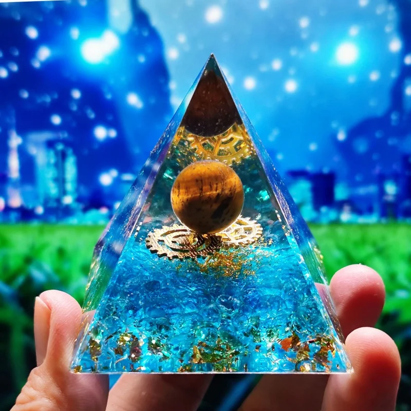 

Ogen Energy Crystal Ball Gravel Pyramid Home Crafts Resin Decorations Desktop Decoration Dream Come True