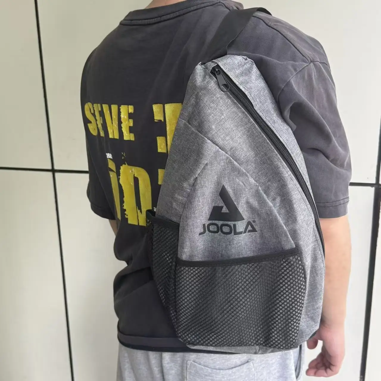 حقيبة ظهر JOOLA Pickleball الأصلية، عصرية، محمولة، متينة، احترافية لمضرب الرياضة في الهواء الطلق تحمل إلى مضربين
