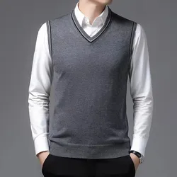 Men's Casual Outer Wear Warm Sleeveless Sweater Vest Men's Knitted Tops Man Clothes