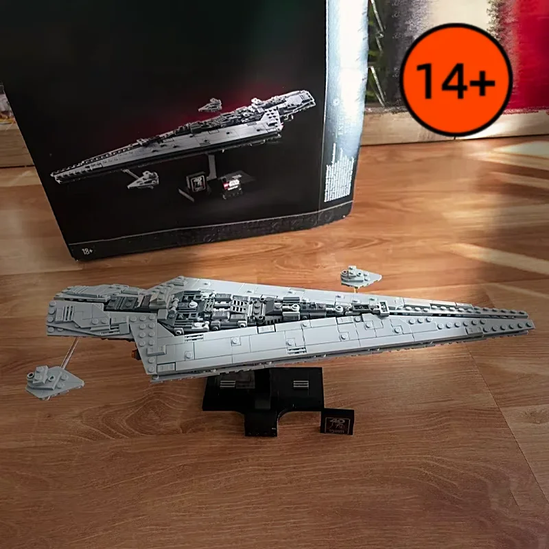 630 Piezas FIT 75356 Executor Super Spaceship, Bloques de Construcción, Modelo de Ladrillos de Ensamblaje, Juguetes para Niños, Decoración del Hogar, Adorno, Regalos de Cumpleaños