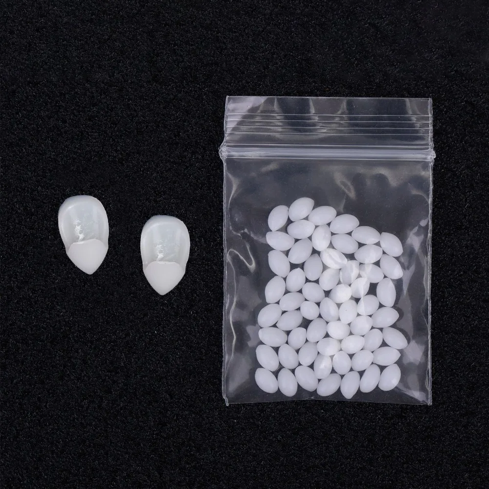 

New Resin Fangs Teeth Fangs DIY Halloween Decoration Dentures Props Halloween Cosplay Props Halloween Party