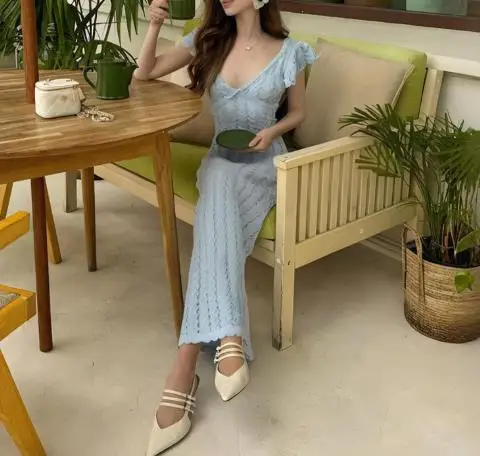 

Women Fashion Dress 2025 Autumn Latest Style Elegant Sexy New Solid Color Sleeveless V-Neck Striped One Step Hip Hugging Dress