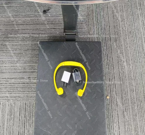 

Bone Conduction Swimming Coach Communication System Waterproof Headset Transmitter Set Training