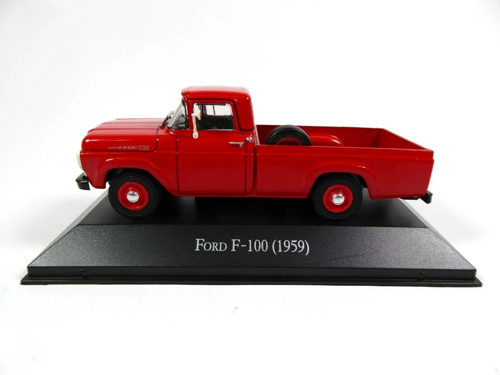 IXO 1:43  FORD F-100 1959 ALLOY CAR MODEL