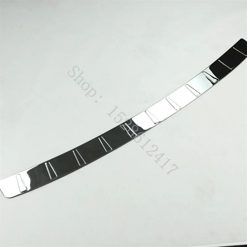 for For Volvo XC60 2018 2019 2020~2025 Trunk Door Guard Strips Sill Plate Protector Rear Bumper Guard Trim Car accessories