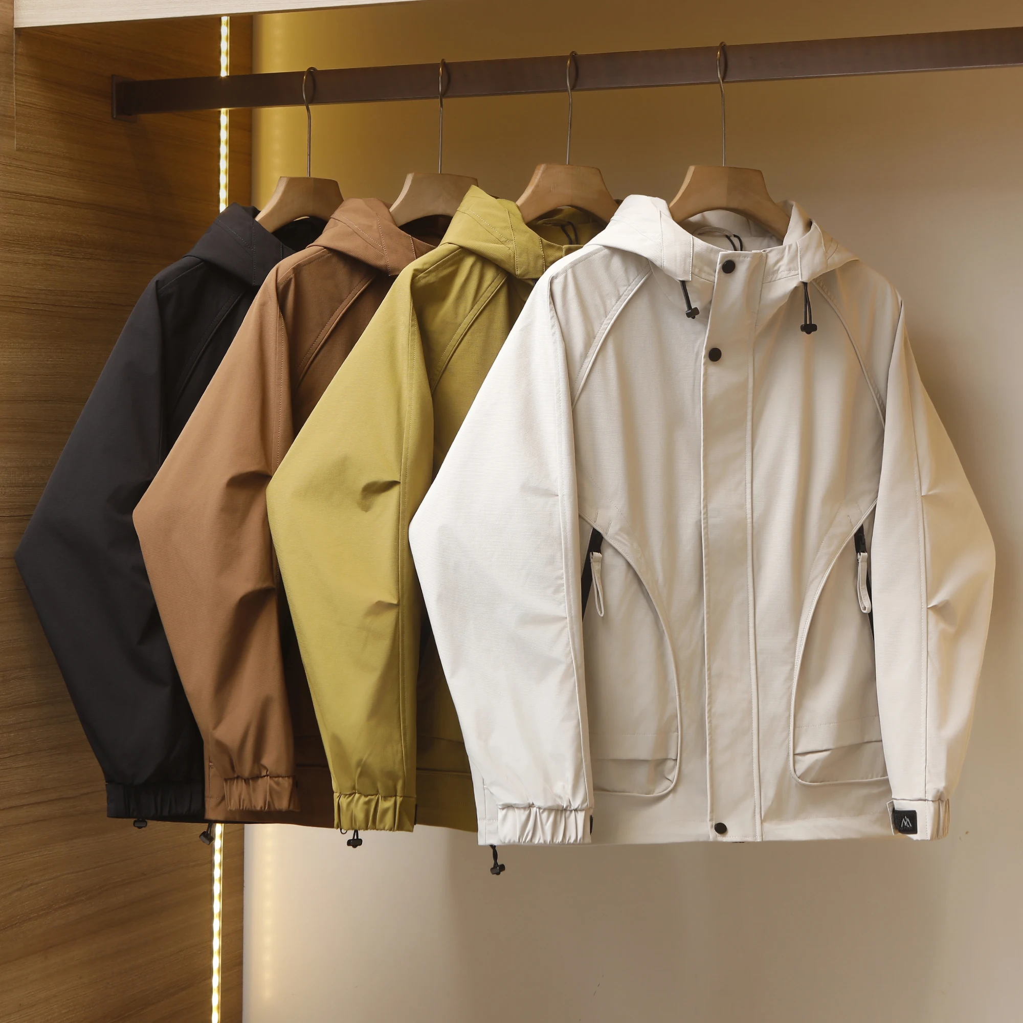 

Мужская модная куртка с капюшоном для активного отдыха, весенне-осенняя, для походов и альпинизма, с большими карманами, из полиэстера