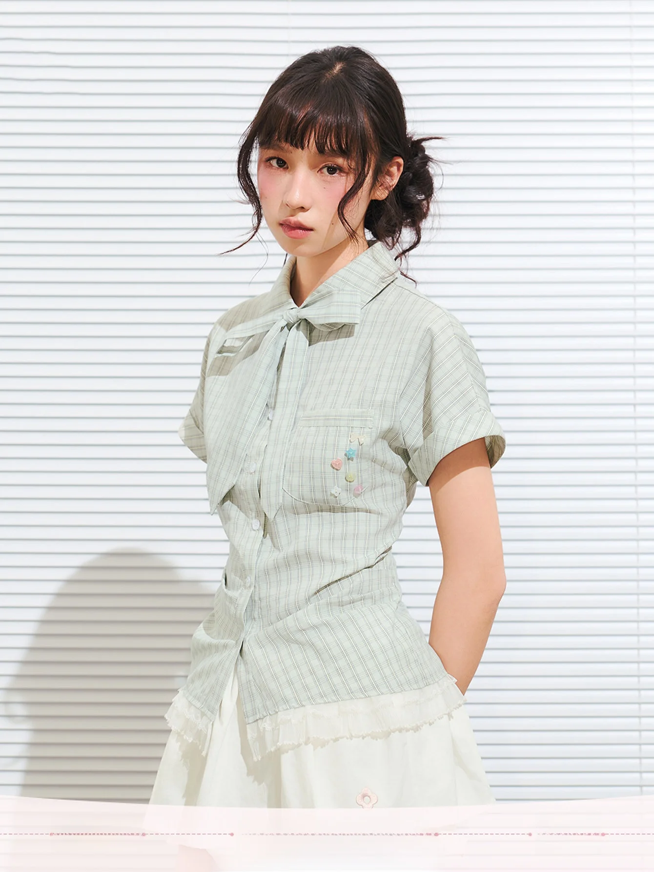 

Umoumo Summer Slim Fit Shirt with Ruffle Waist Shoulder Sleeve Plaid Pattern Turn-down Collar Short Sleeve Women's T-shirt