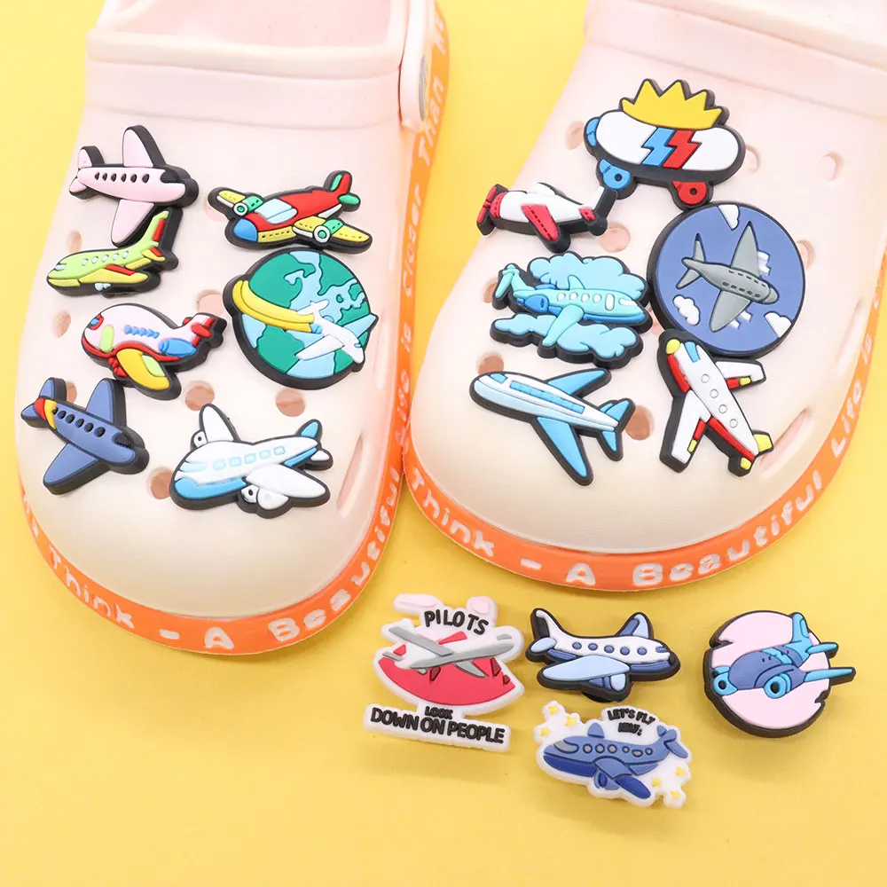 11-32Pcs Cartoon Vehicle Airplane Van Classic Car Bus Racing Trophy Wheel PVC Shoe Charms Sandals Shoes Accessories Kid Boy Gift