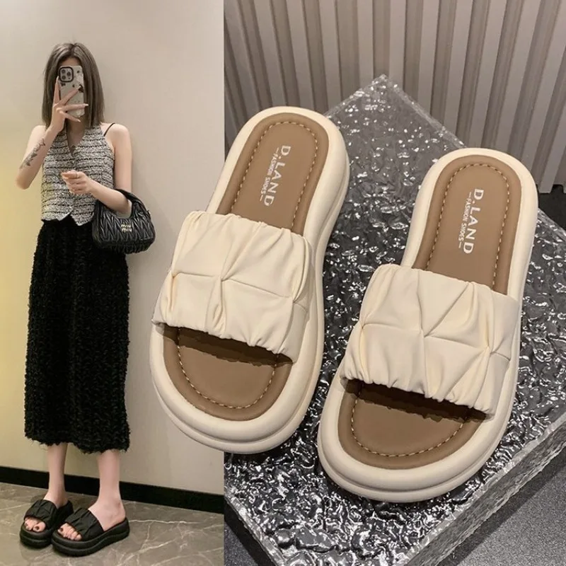 Women's Summer Slippers - New Fashion Thick-soled Sandals, Trendy Beach Fringe Flip-flops
