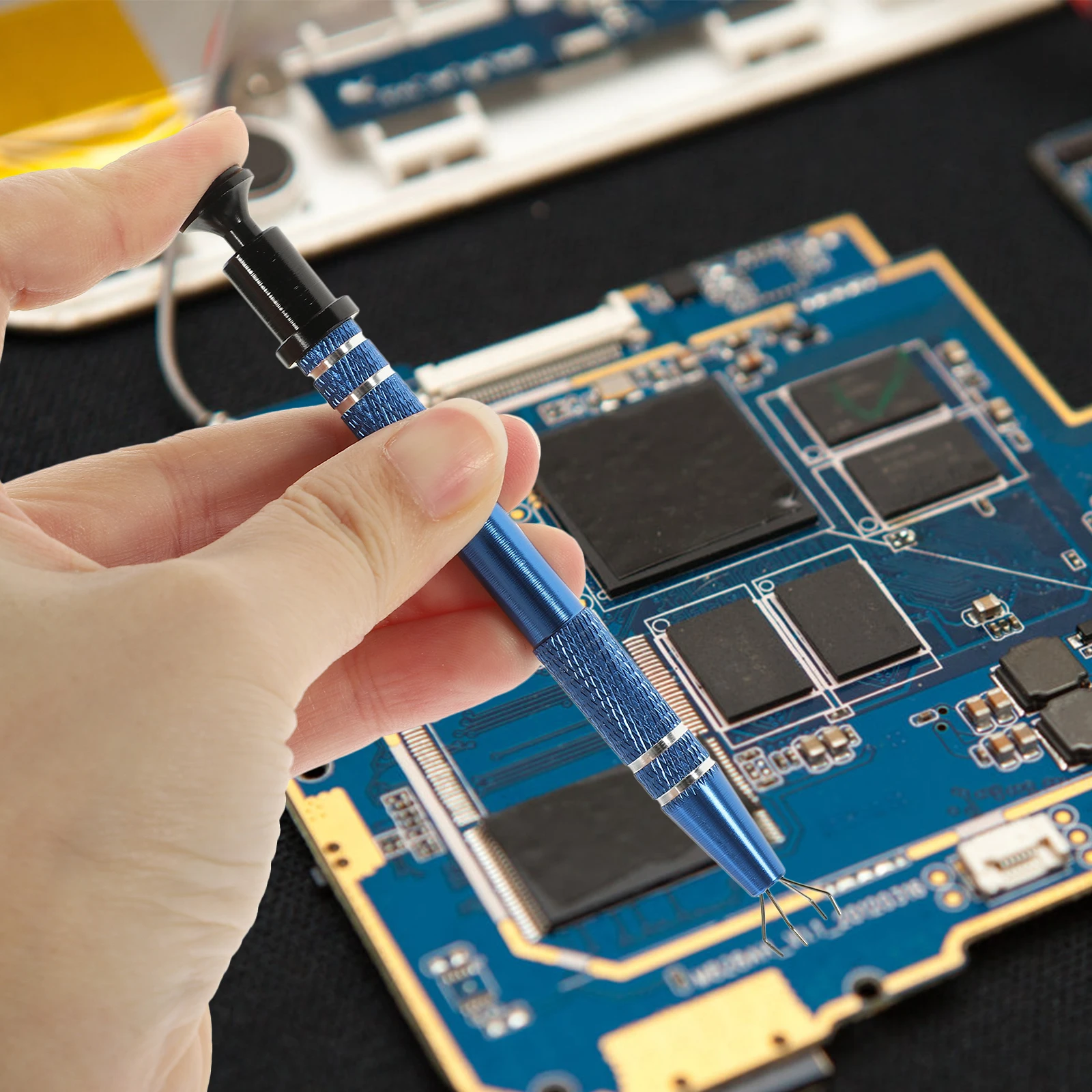 

2Pcs Metal Grabber Tool Ic Extractor 4-Prong Pickup Holder Spring Assisted Clamp Aluminum Alloy Durable Tool for Chip Pulling