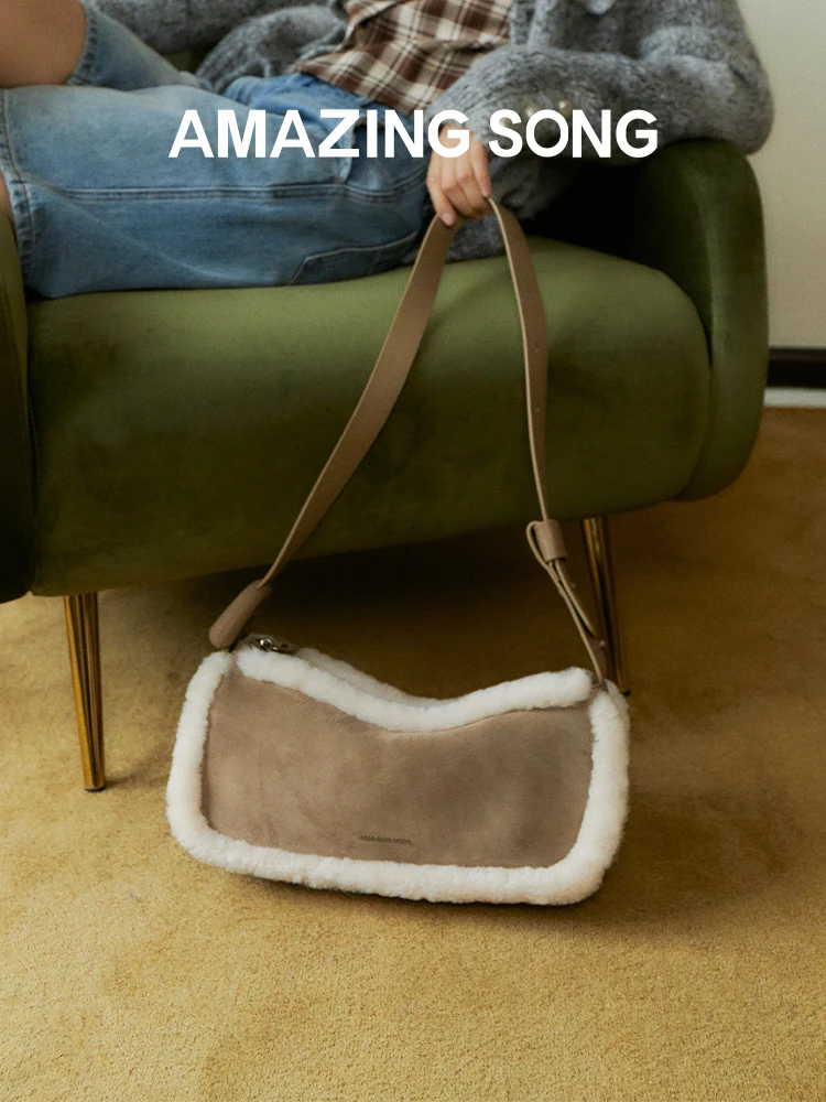 Amazing Song Mousse bag fluffy large capacity OL winter shoulder bag