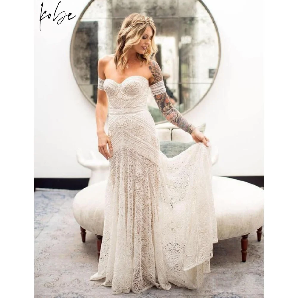 

Kobe Lace Embroidery Ball Gown Floor-Length Wedding Dresses Strpless Sleeveless vestidos de noche Elegant Pleats Customized 2025