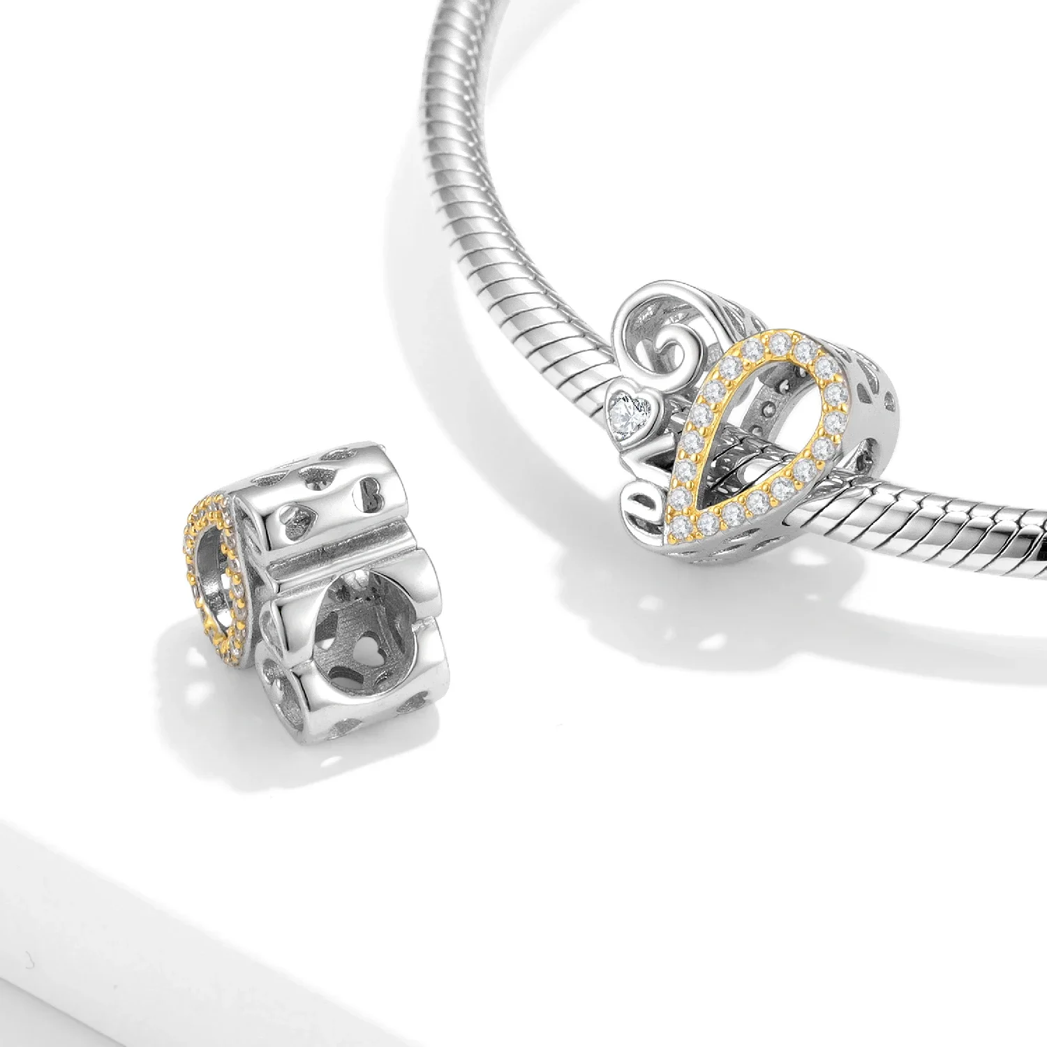 

KATAOKA 2025 Family Series 925 Sterling Silver Love Letter Heart Gold Charm Fit Original Bracelet Diy Jewelry Accessories Heart