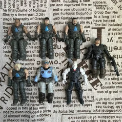 5.5cm cartoon game Gears of War DOMINIC santiago Action Figure joint doll kid PVC collection toy