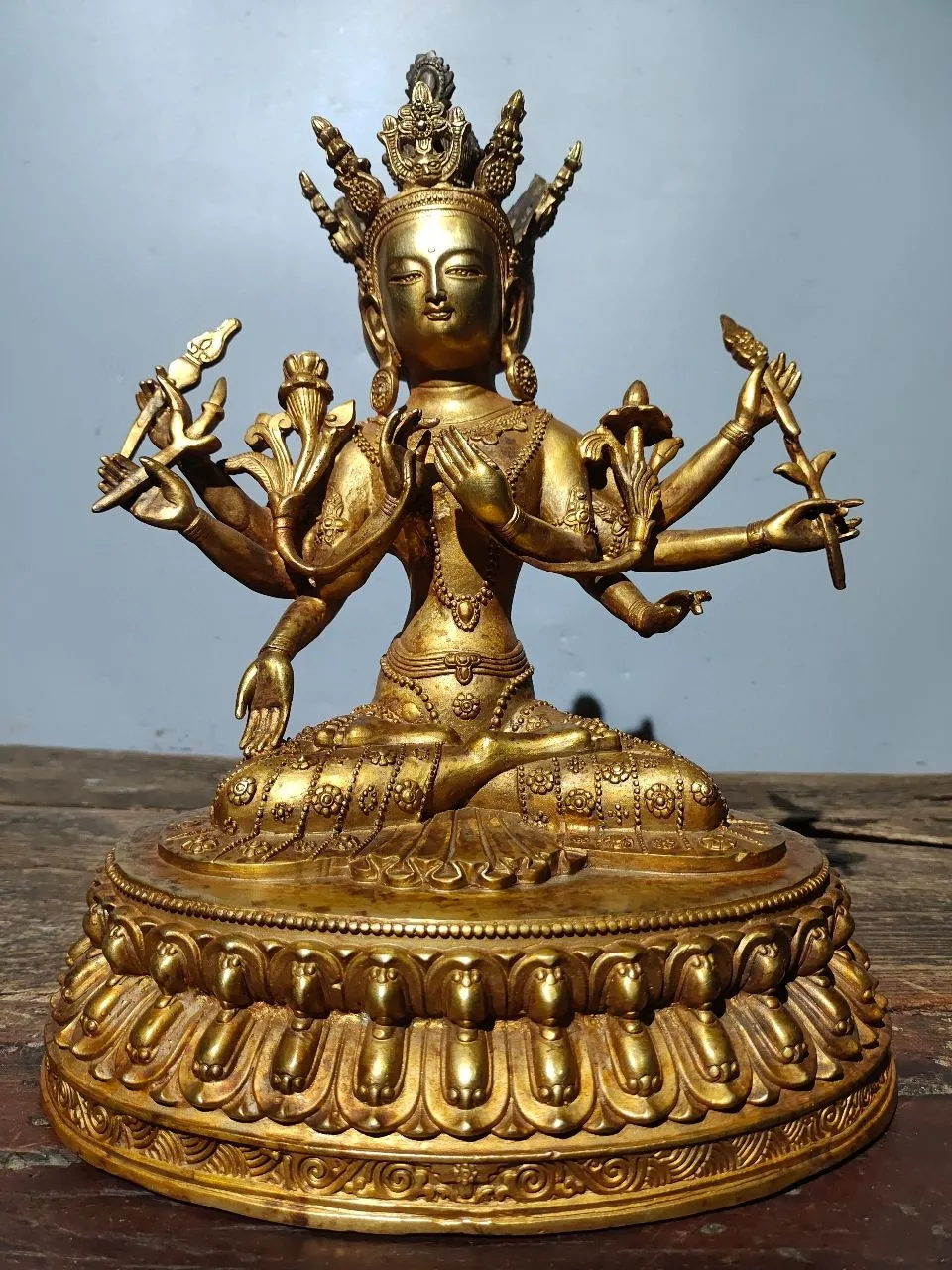 

12"Tibetan Temple Collection Old Bronze Gilding Cinnabar Namgyalma Three heads Eight arms Buddha Worship Hall Town house