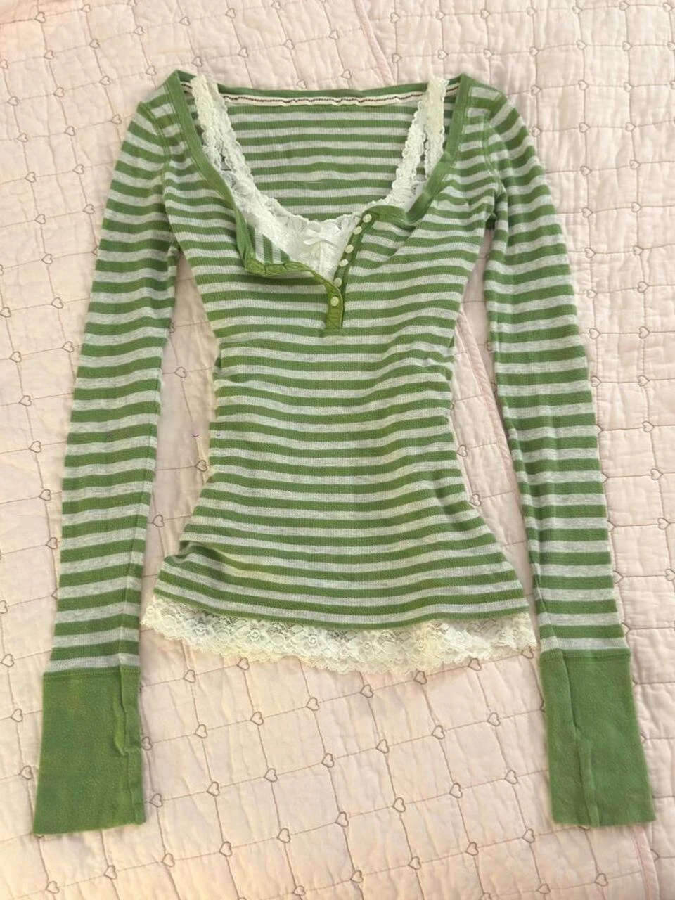 T-shirts années 2000 Y2k, rayures vertes, vêtements pour femmes, style esthétique vintage, col en V, dentelle, manches longues, mignons, automne, t-shirts slim, streetwear pour filles