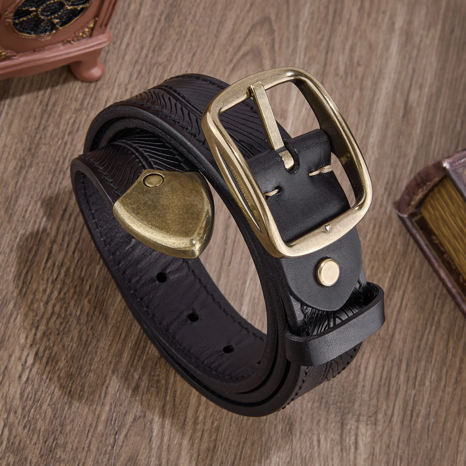 Men's New Embossed Pure Cowhide Belt, Man Retro Copper Buckle Belt,Genuine Leather Versatile High-end Luxury Design Belts