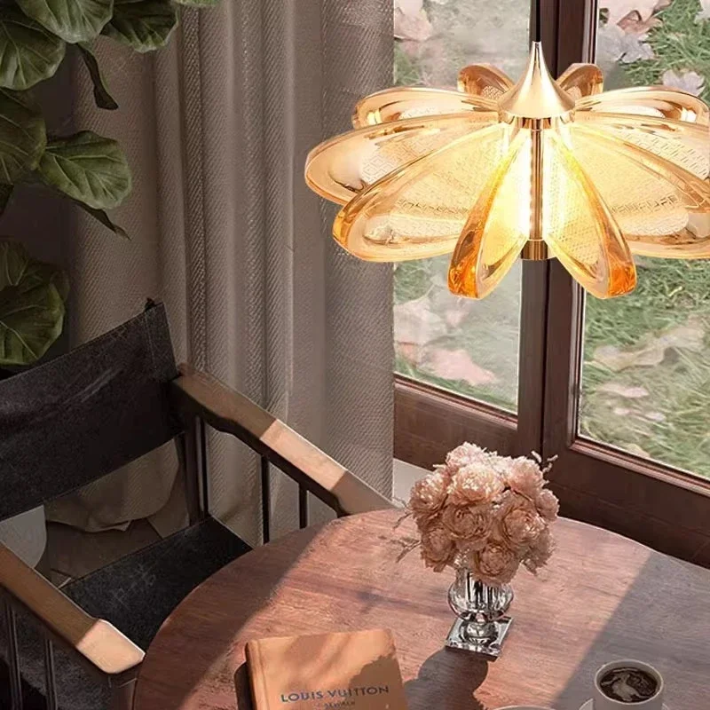 

Restaurant chandelier modern simple light luxury round dining table bar art creativebackground wall bedroom room