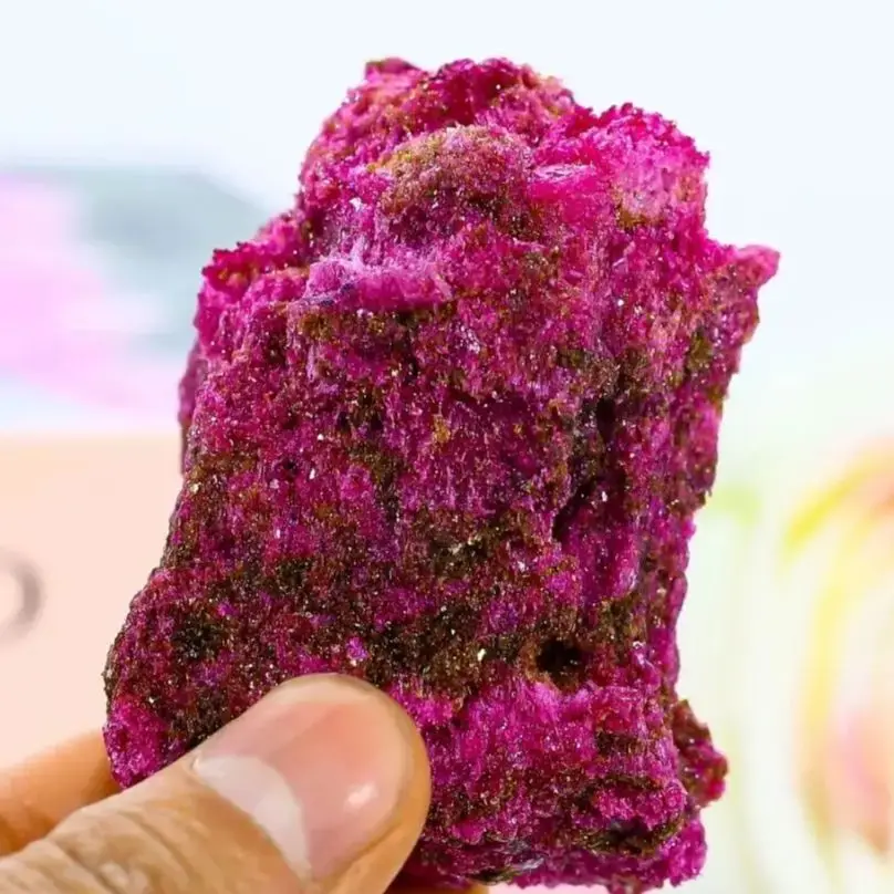 Natural rough red corundum Mineral ,pink and green color with many sparkles, freeform, UV reactive,Multifunctional Crystals