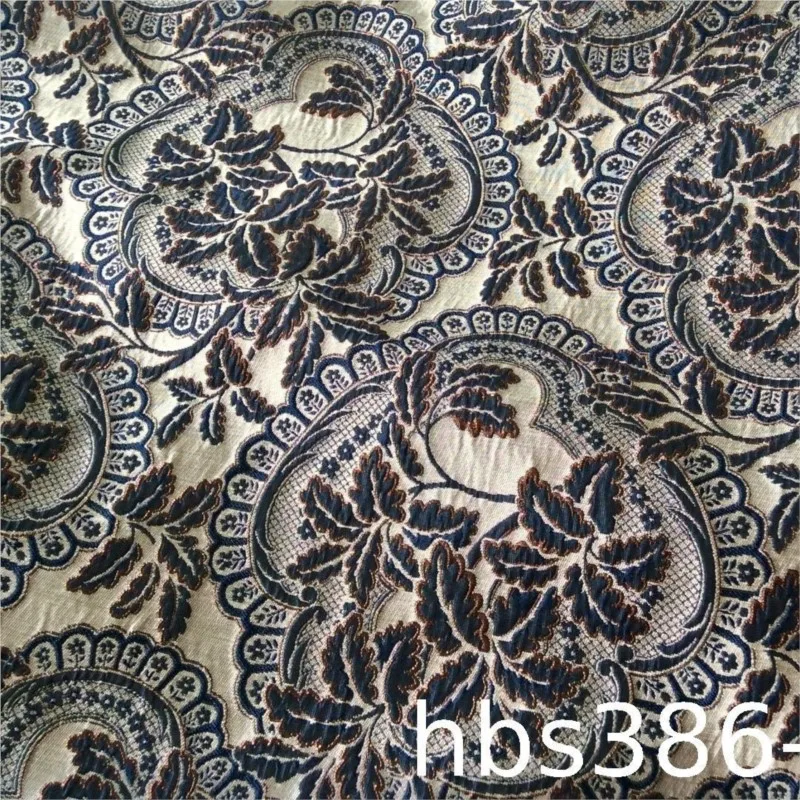Gold-threaded three-dimensional embossed jacquard fabric patterned woven for suit and evening coat