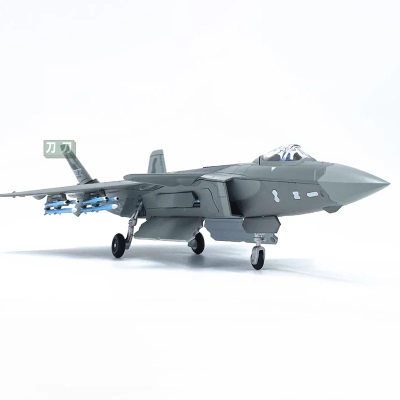 Diecast 1:72 Scale J-20 fighter stealth aircraft Alloy Simulation Aircraft Finished Model Static Decoration Souvenir Gifts