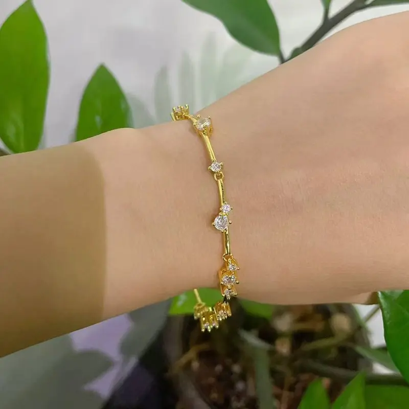 سوار جديد 2026 الأصلي جودة عالية موضة غرامة طقم مجوهرات فاخرة لامعة الذهب والفضة كريستال سوار كبير هوب النساء هدية #6