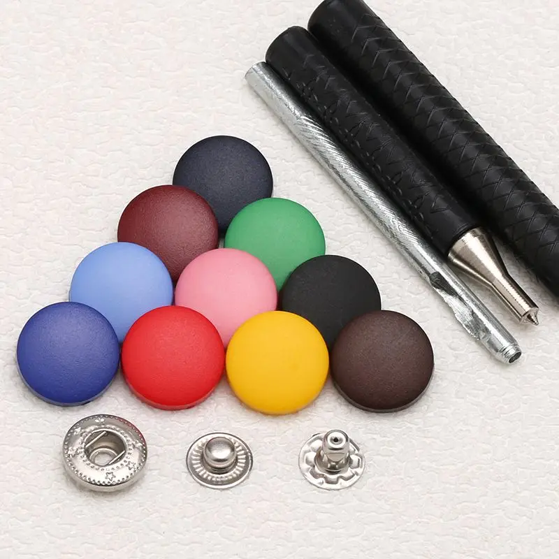 Four-in-one button trench coat, decorative accessories, hidden buttons, automatic buttons, round nylon snaps