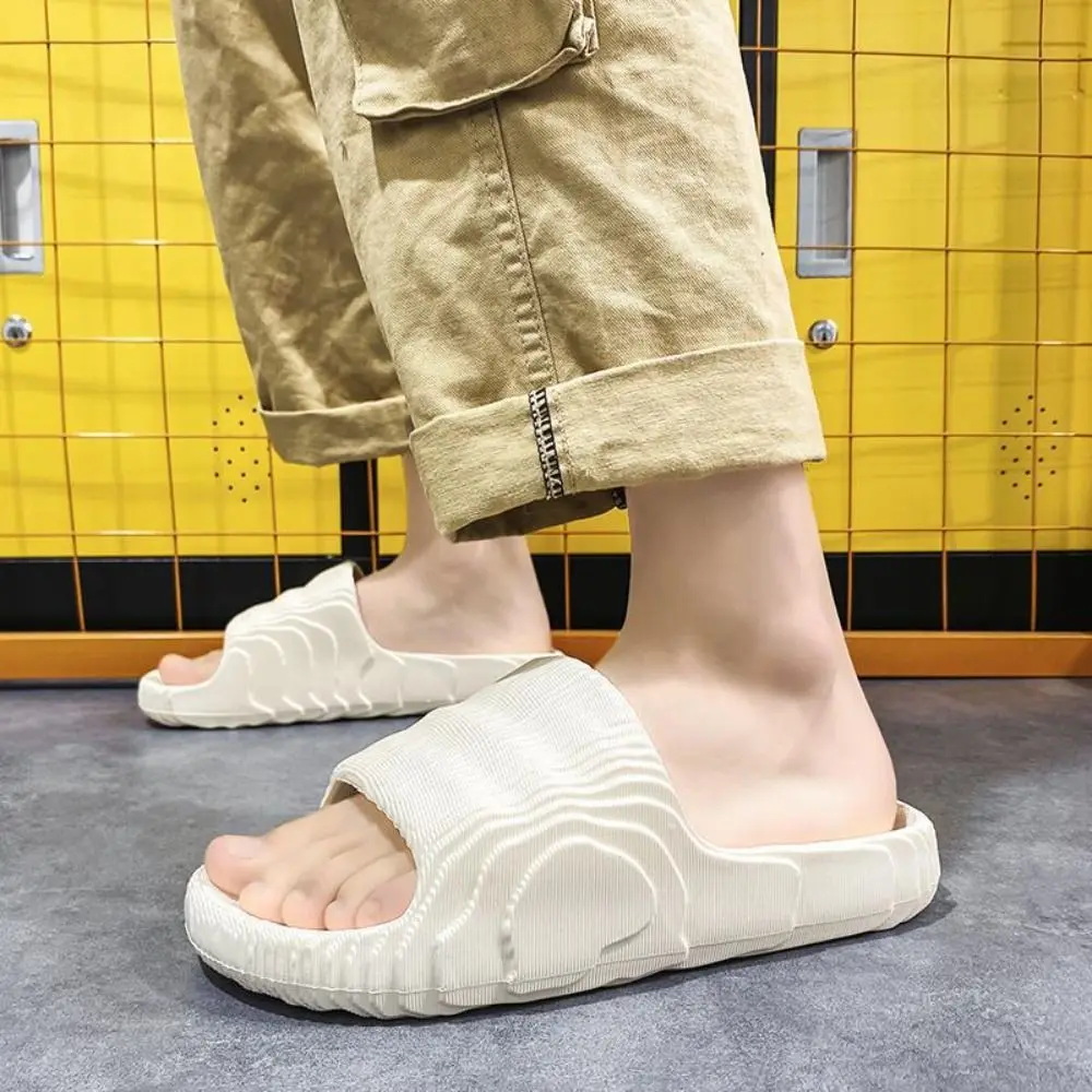 صنادل ذات نعل سميك ناعم من مادة PVC شباشب كاجوال سميكة سوليد أحذية للبحر شباشب مضادة للانزلاق للنساء والرجال للحمام