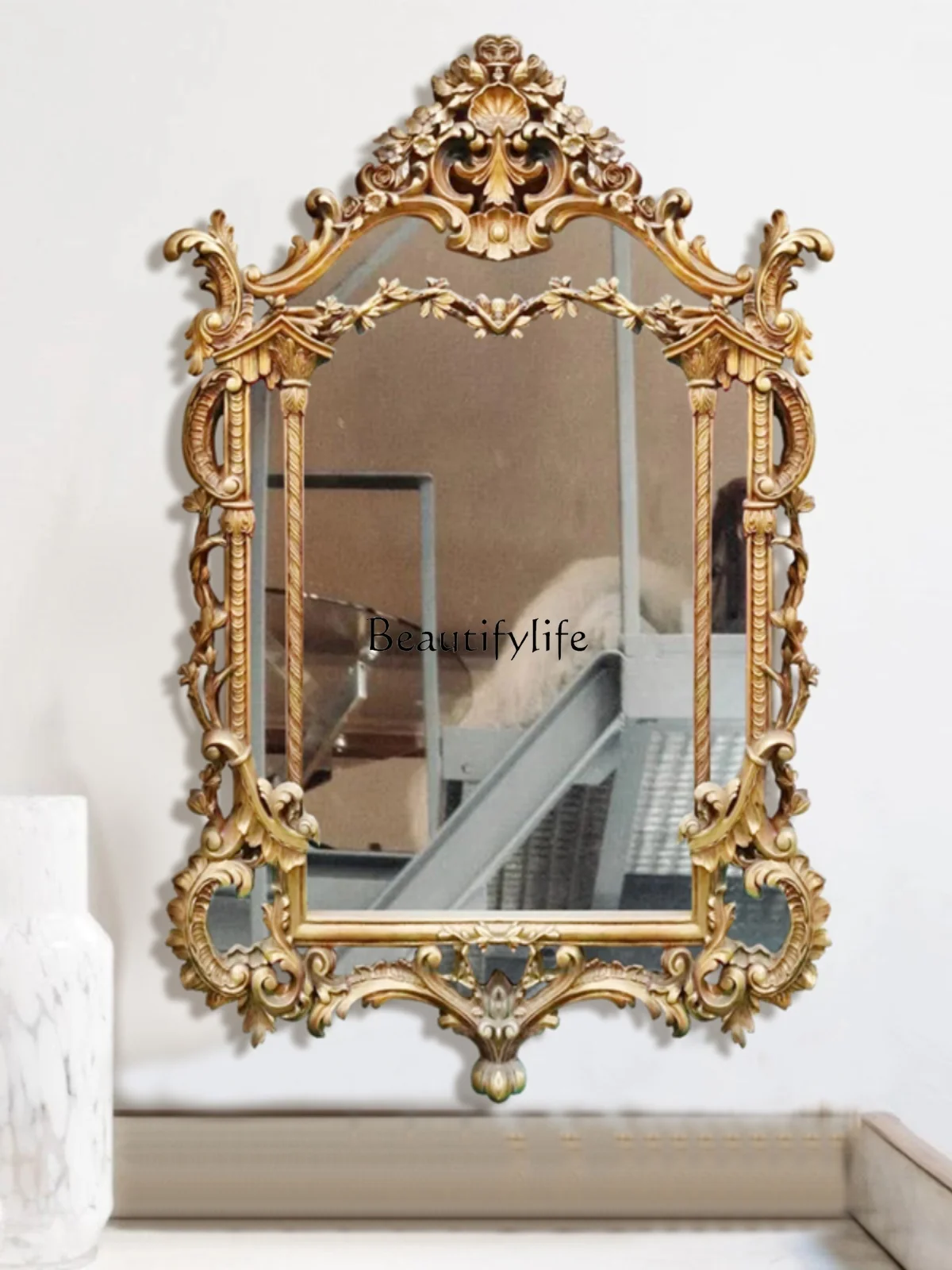 

European Retro Carved Mirror Retro Fireplace Entrance Decoration American Dressing Mirror