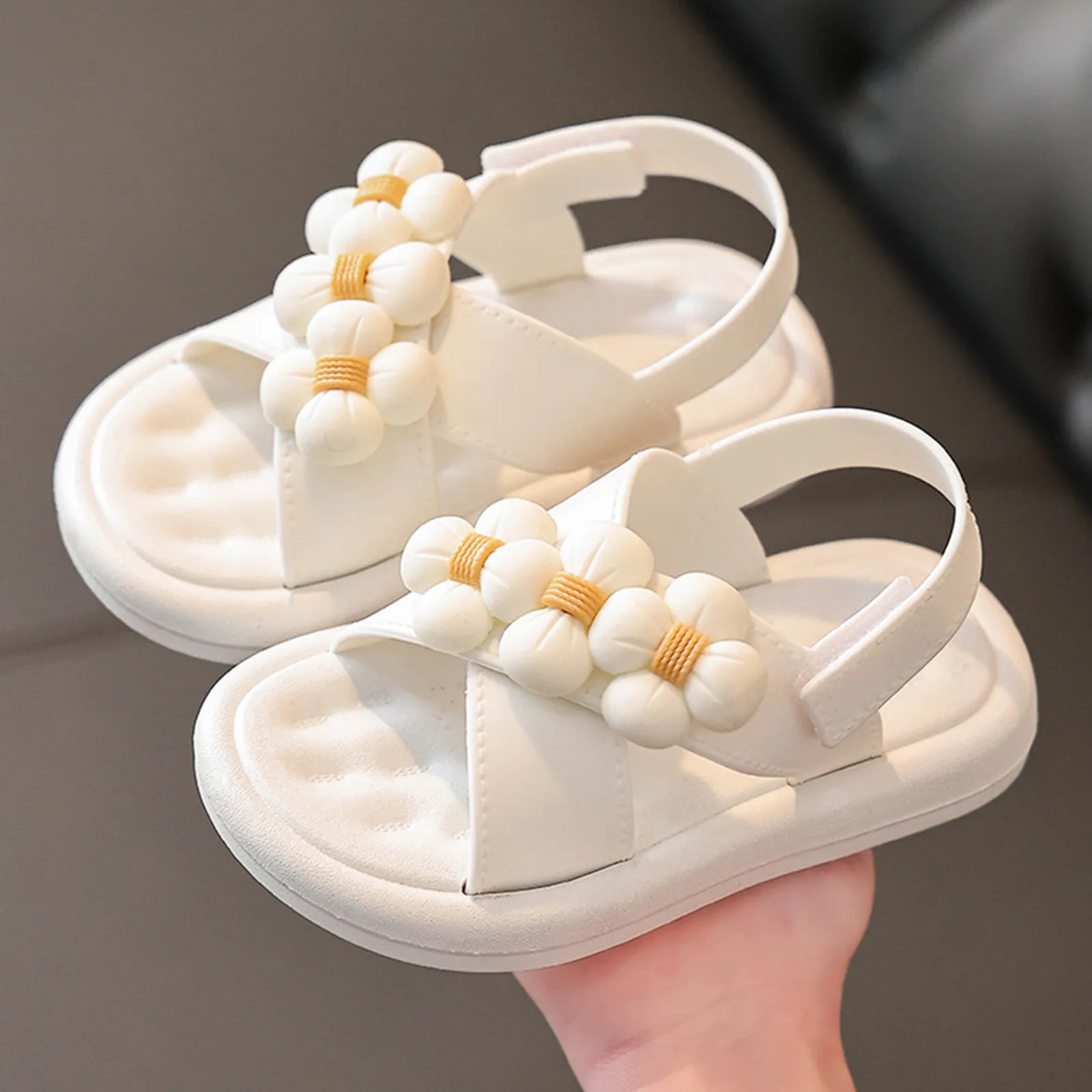 Summer Girls Sandals 2024 New Princess Shoes Little Girls Student Sandals Open Toe Non-slip Soft Sole Sweet Beach Sandals