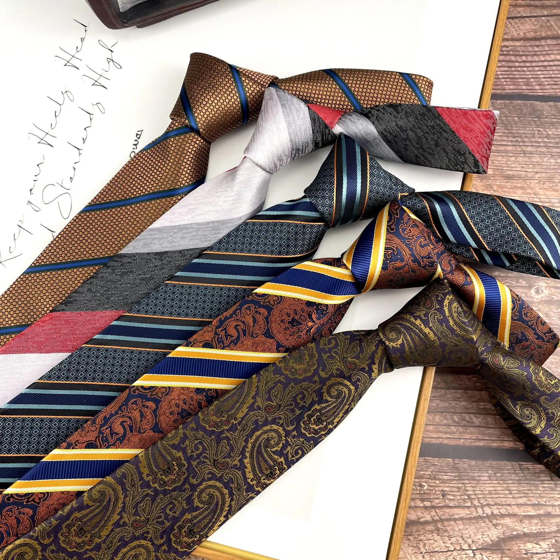 

8 cm Elegant Men's Tie Striped Paisley Business Wedding Luxury Fashion Item Necktie Gift For Men Suit Accessories