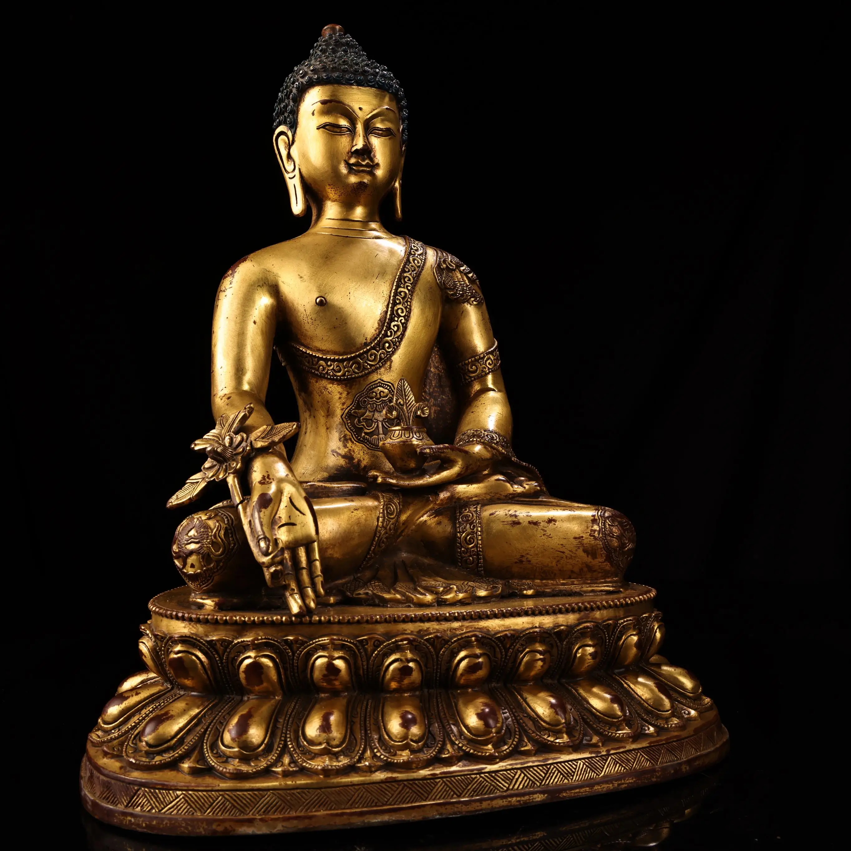 Old Purple Bronze Outline in gold Gilded High relief Medicine Buddha Phra Kring Lotus Throne Bhaisajyaguru Worship Hall