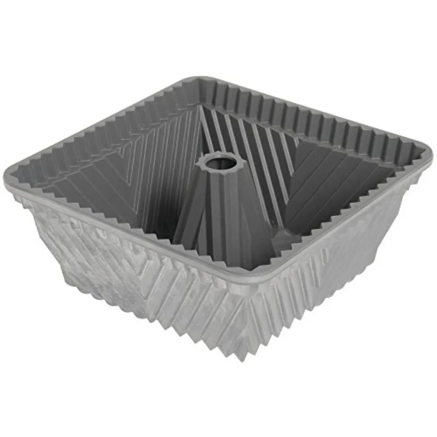 

10 Cup Cast Aluminum Square Nonstick Bundt Pan - 9 1/2" L x 8 1/2" W x 4" D