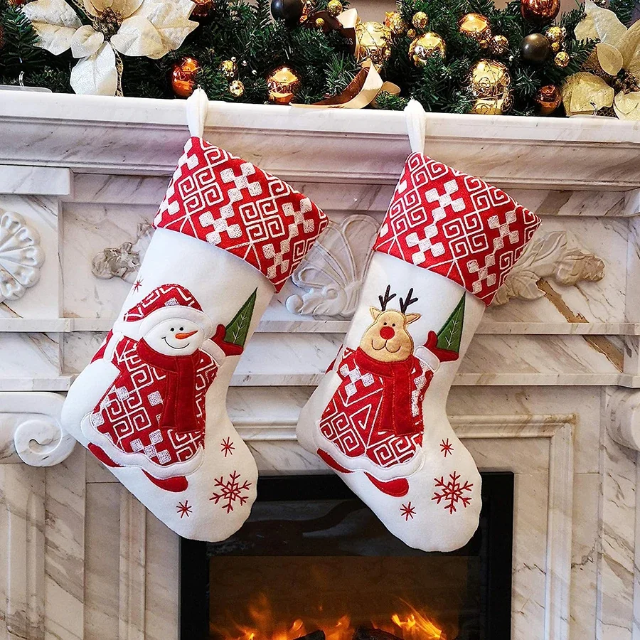 1 Pair 17 Inch Red Snowflake Pattern Christmas Stocking Socks Candy Bag Snowman Elk Hanging Home Fireplace Decoration New Year