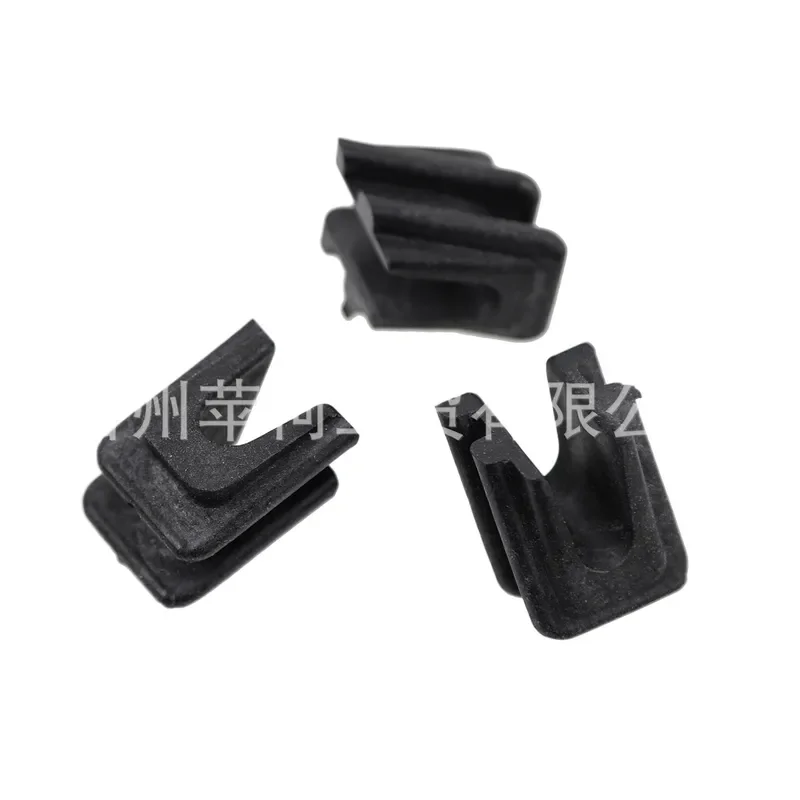 Nylon Chain Slider Guard 0GR0-051006 Compatible with CFMOTO 400 500 Motorcycle ATV Accessories Durable Plastic Skid Plate