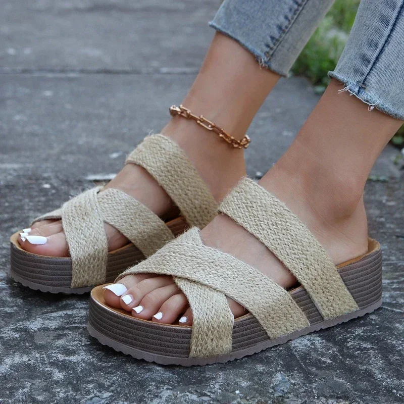 Women Fashion Flatform Cork Sandals Summer New Woman Non Slip Platform Clogs Slippers Female Thick Bottom Outdoor Slides Shoes