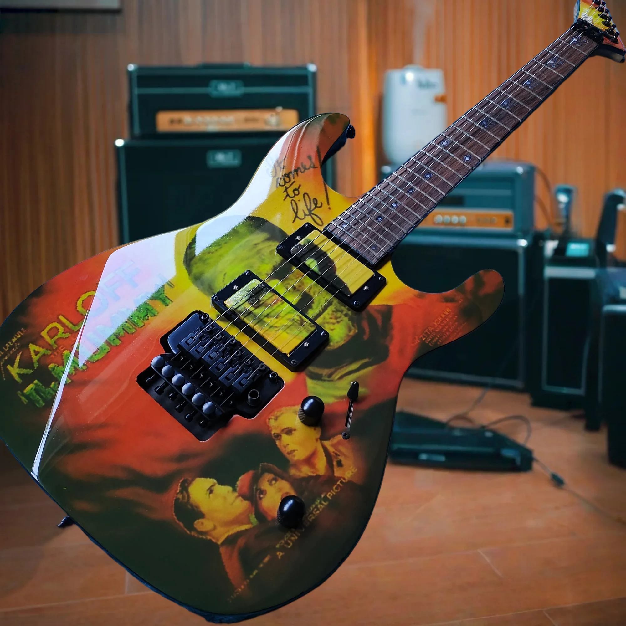 Double Cutaway 24 Frets Electric Guitar Floyd Rose Trem Mummy Horror Theme Collector's Piece  Full-Body Printed Graphic