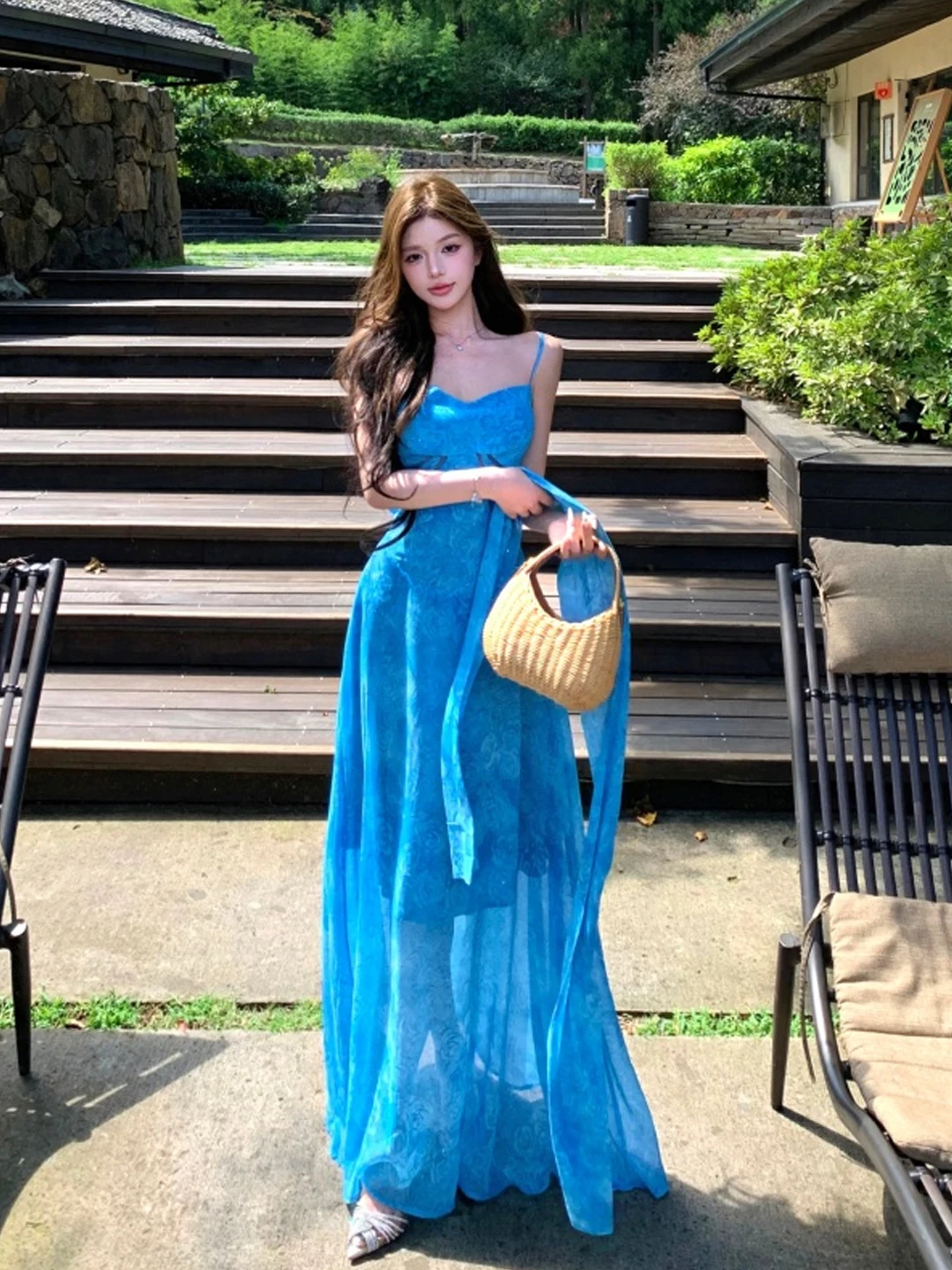 ブルーの花柄プリント、スリムなサマードレス、Aラインロングドレス、ビーチバケーション向け、レディースファッション、カジュアル、Vネック、ジッパー付き