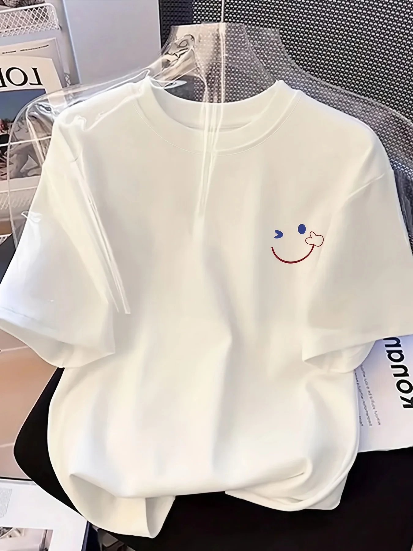 2026 Women's Fashion New Round Neck Design Simple Cartoon Smile Pattern Printed Casual and Comfortable Women'sT-shirt