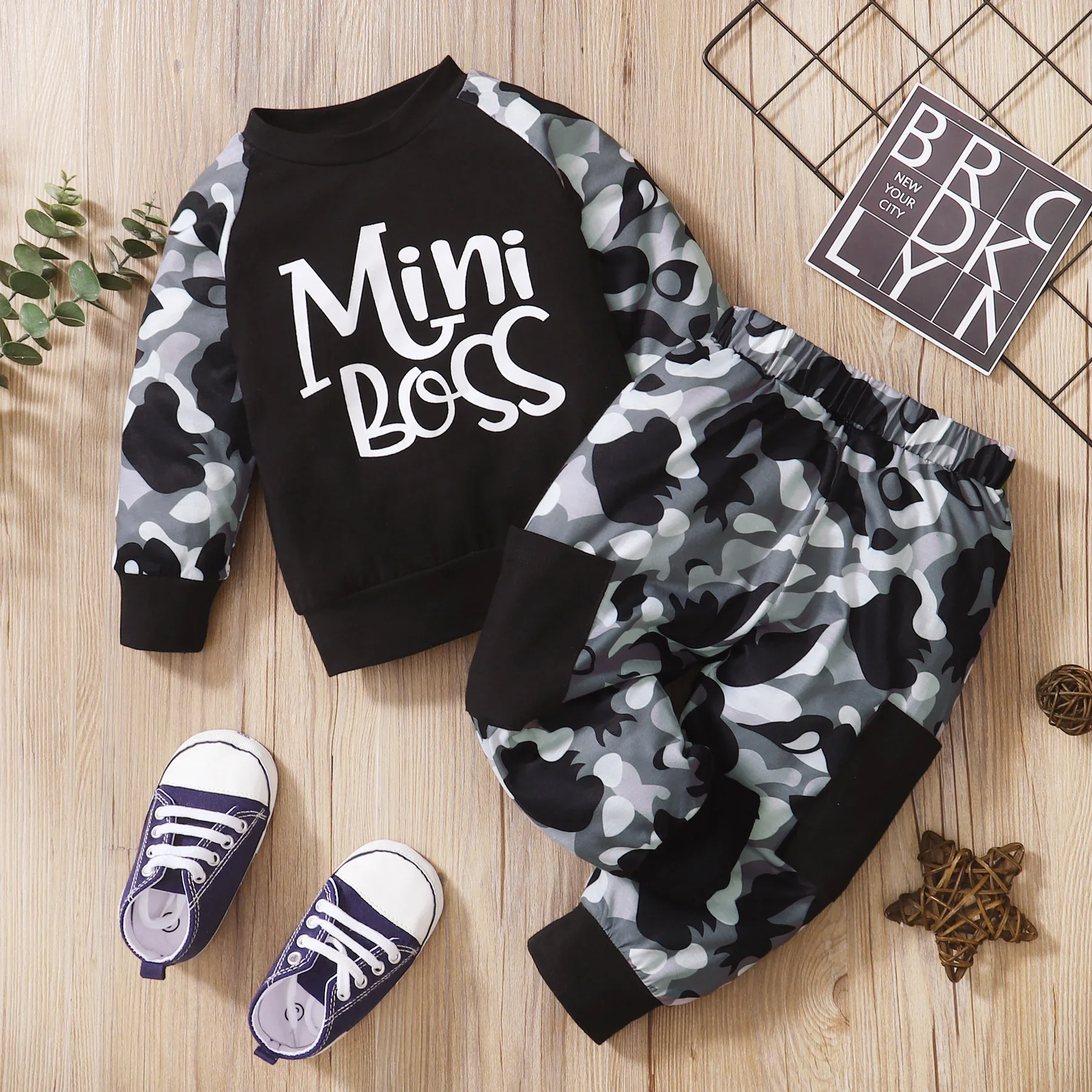 1-4 Years Kids Boy 2PCS Clothing Set Long Sleeves Letter Print   Camouflage Sweater Suit Toddler Autumn and Winter Sports Outfit