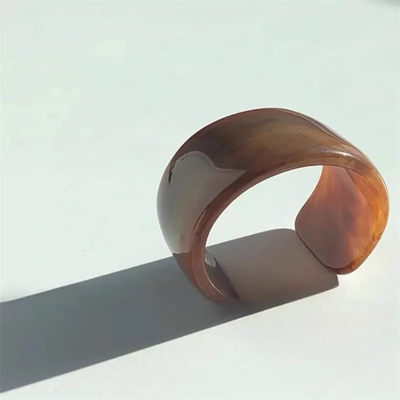 Vintage Brown Geometry Acrylic Resin Chunky Wide Large Cuff Bangles For Women Fashion Charm Thick Open Bracelets Couple Jewelry