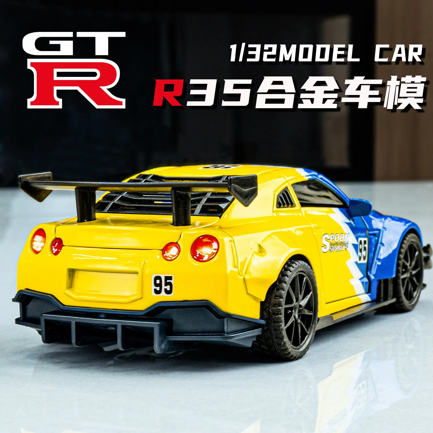 

1:32 GTR R35 Sports Car Simulation Diecast Metal Alloy Model car Sound Light Pull Back Collection Kids Toy Gifts