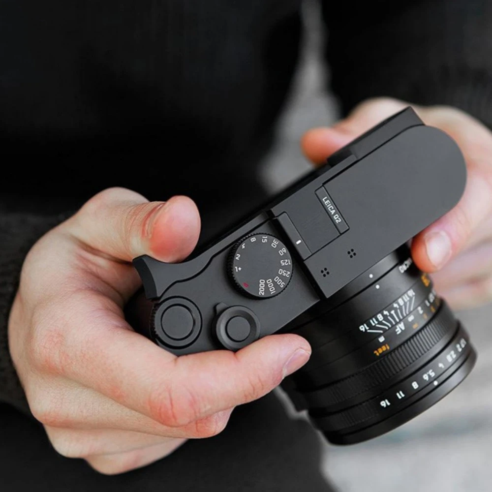 Metal Thumb Up Grip Camera Hot Shoe Cover for Leica Q2 Q3 Protector Thumb Rest Support Holder Accessories Hot Shoe Decoration - Image 2