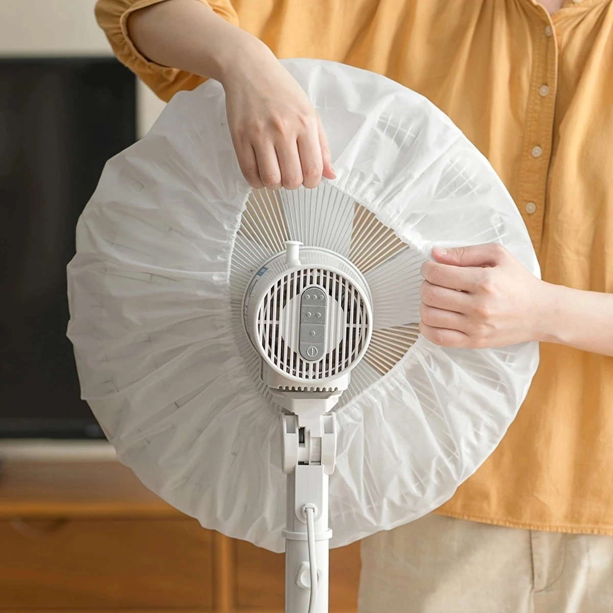 Household vertical floor fan universal dust cover, waterproof which can fully cover the electric fan to protect it from dust.