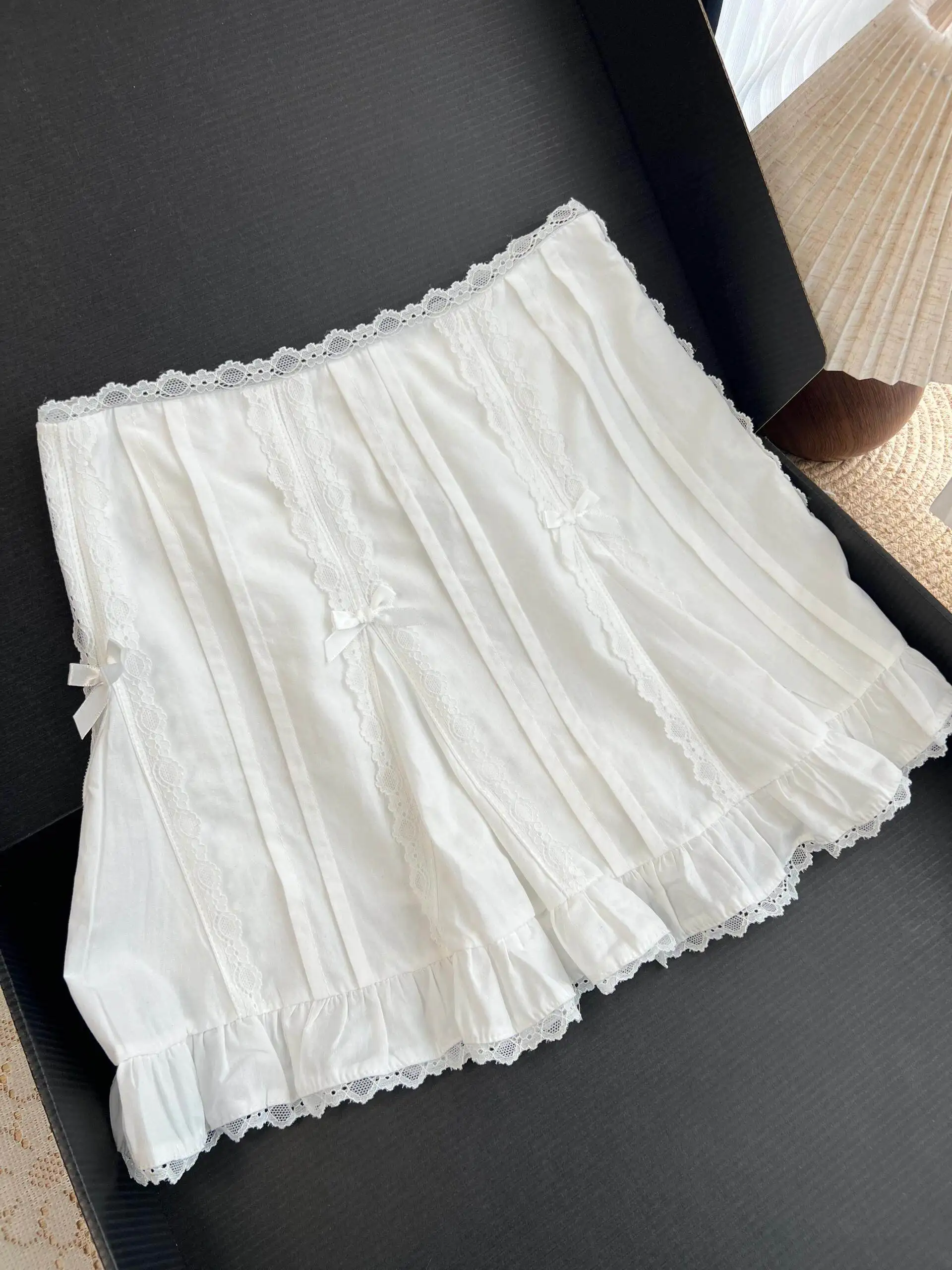 

Женская белая мини-юбка А-силуэта в винтажном стиле с высокой талией, кружевными вставками, в стиле Харадзюку, корейский стиль, Y2K, с бантом, одежда 2000-х годов, летняя