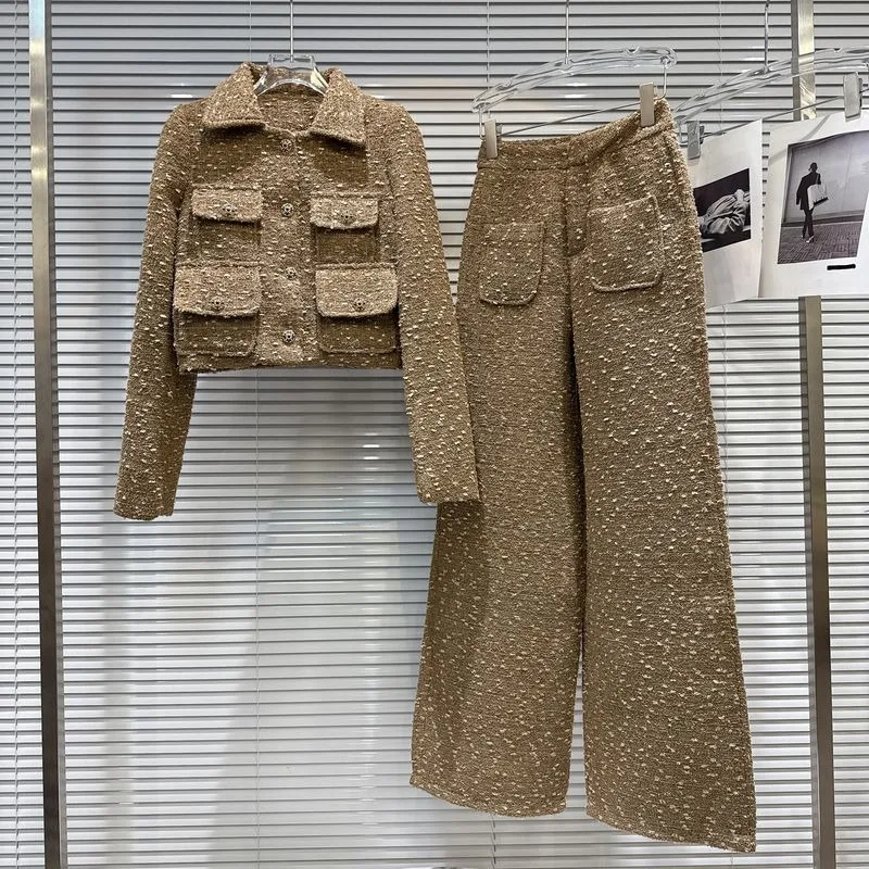 

Осенний новый комплект: твидовый укороченный жакет в стиле «шэньчжэньский шик» и прямые брюки. Изысканный, простой, элегантный, для отдыха.