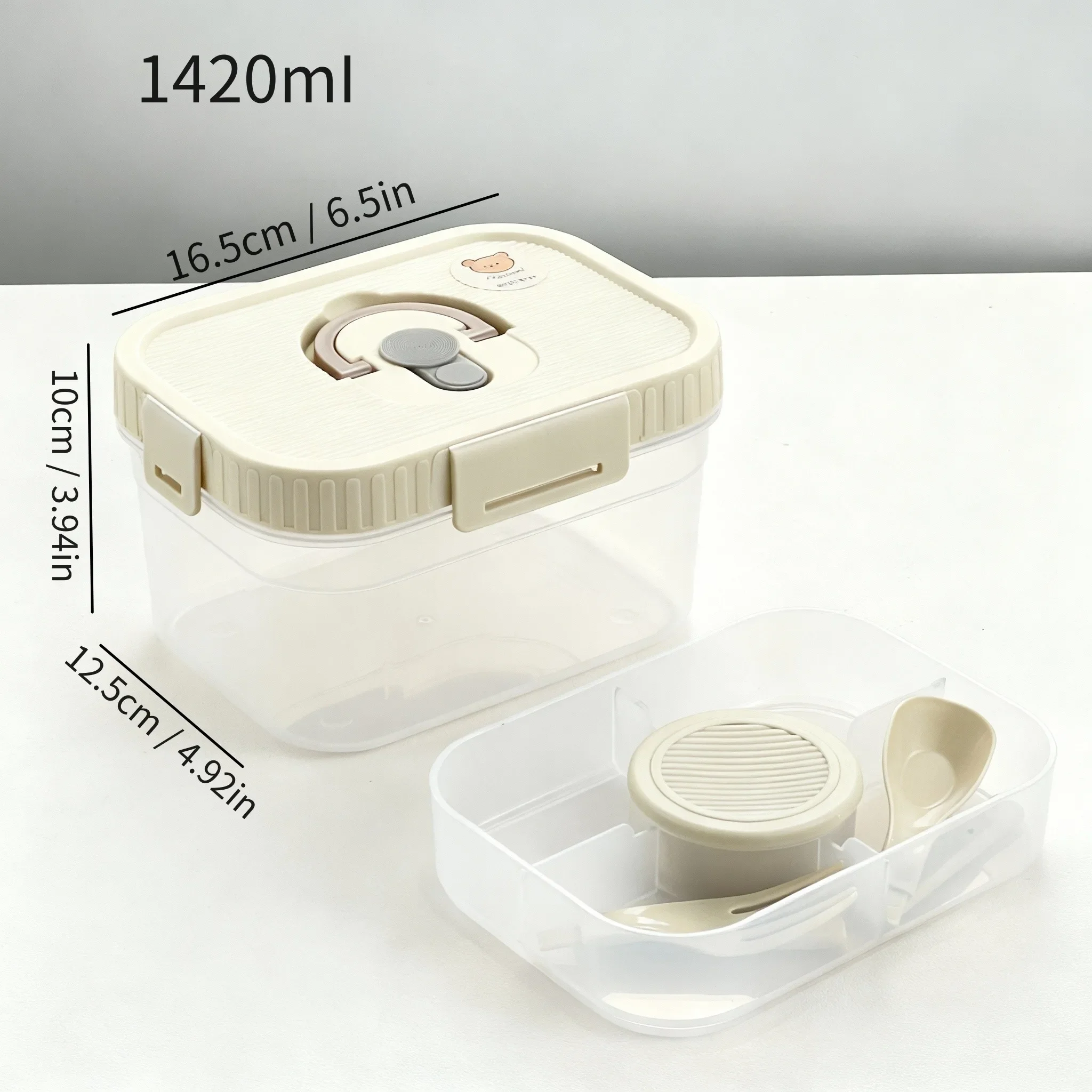 Draagbare, dubbele lunchbox van kunststof met vakken, inclusief sausbakje en bestek, groot volume, geschikt voor fruit, salades en andere voedingsmiddelen, en magnetronbestendig.