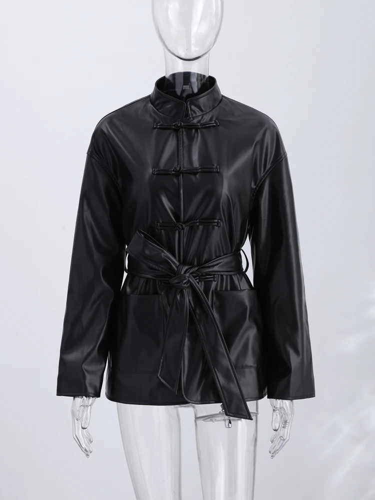 Damen Kunstlederjacken mit Stehkragen, Froschknöpfen und Gürtel, Streetwear, Langarm, Einreihig, Lockere Oberbekleidung – Detail 4