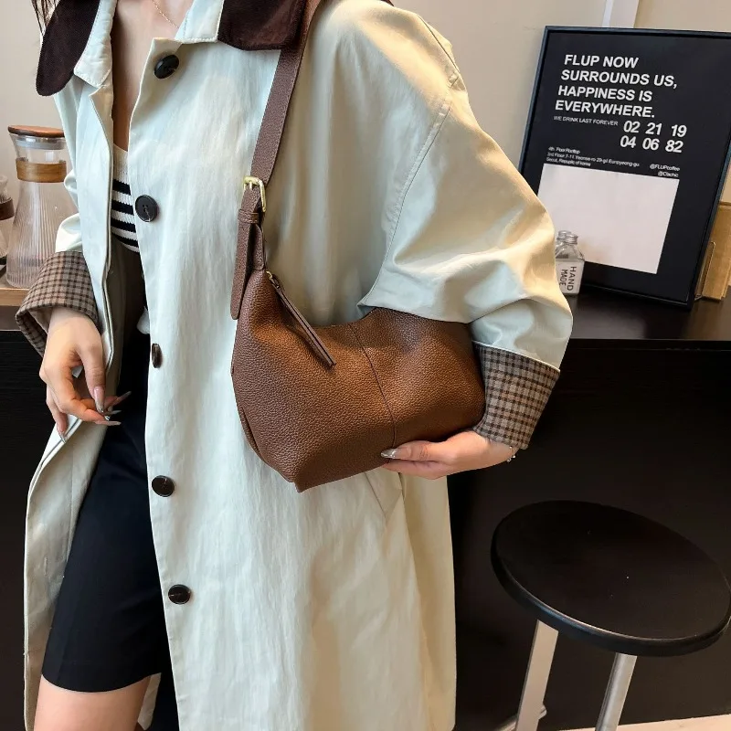 حقيبة تحت الإبط عصرية كاجوال متعددة الاستخدامات حقائب كروس للنساء حقائب كتف محفظة وحقائب يد حقيبة مصممة SUмка Жеenca